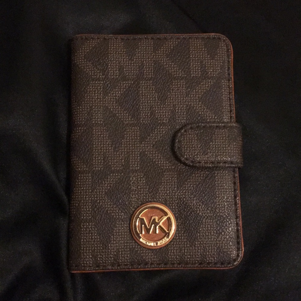 MK wallet